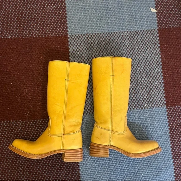 Frye campus boots banana yellow 8m - Picture 1 of 5